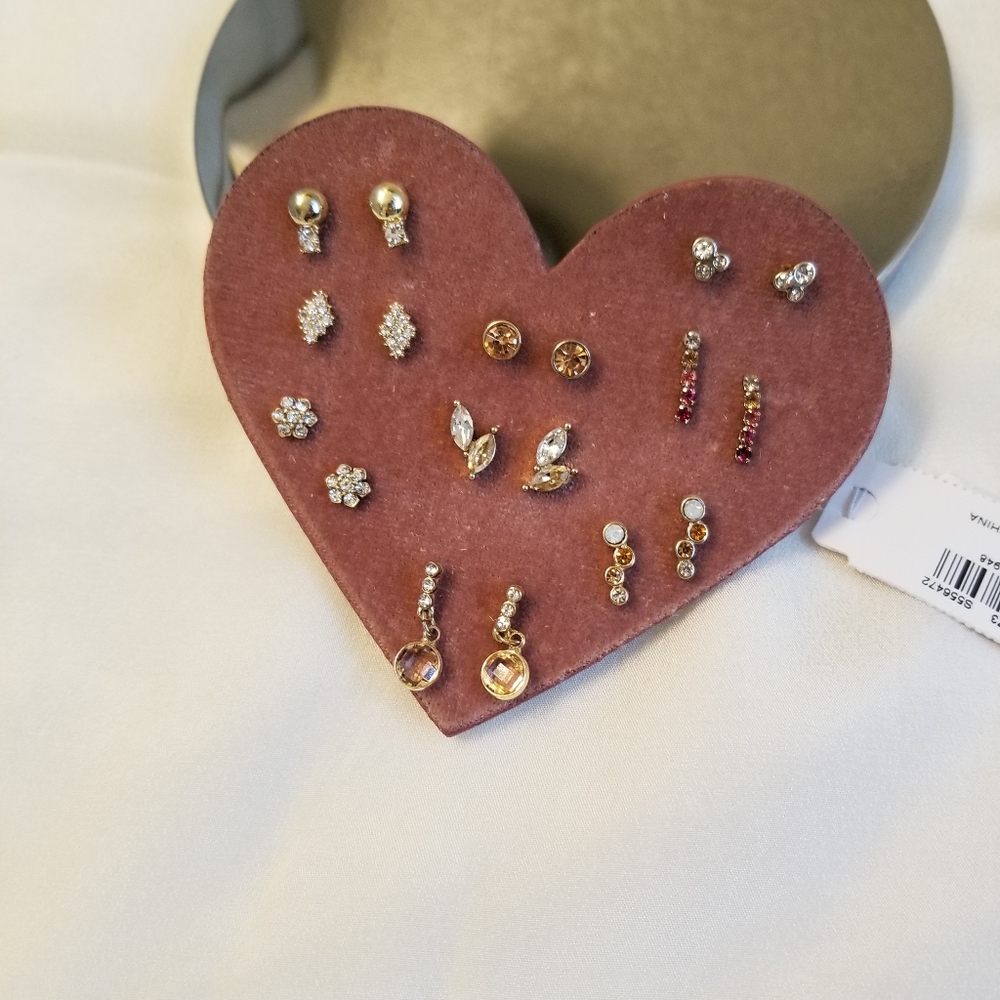 LOFT heart stud earring set